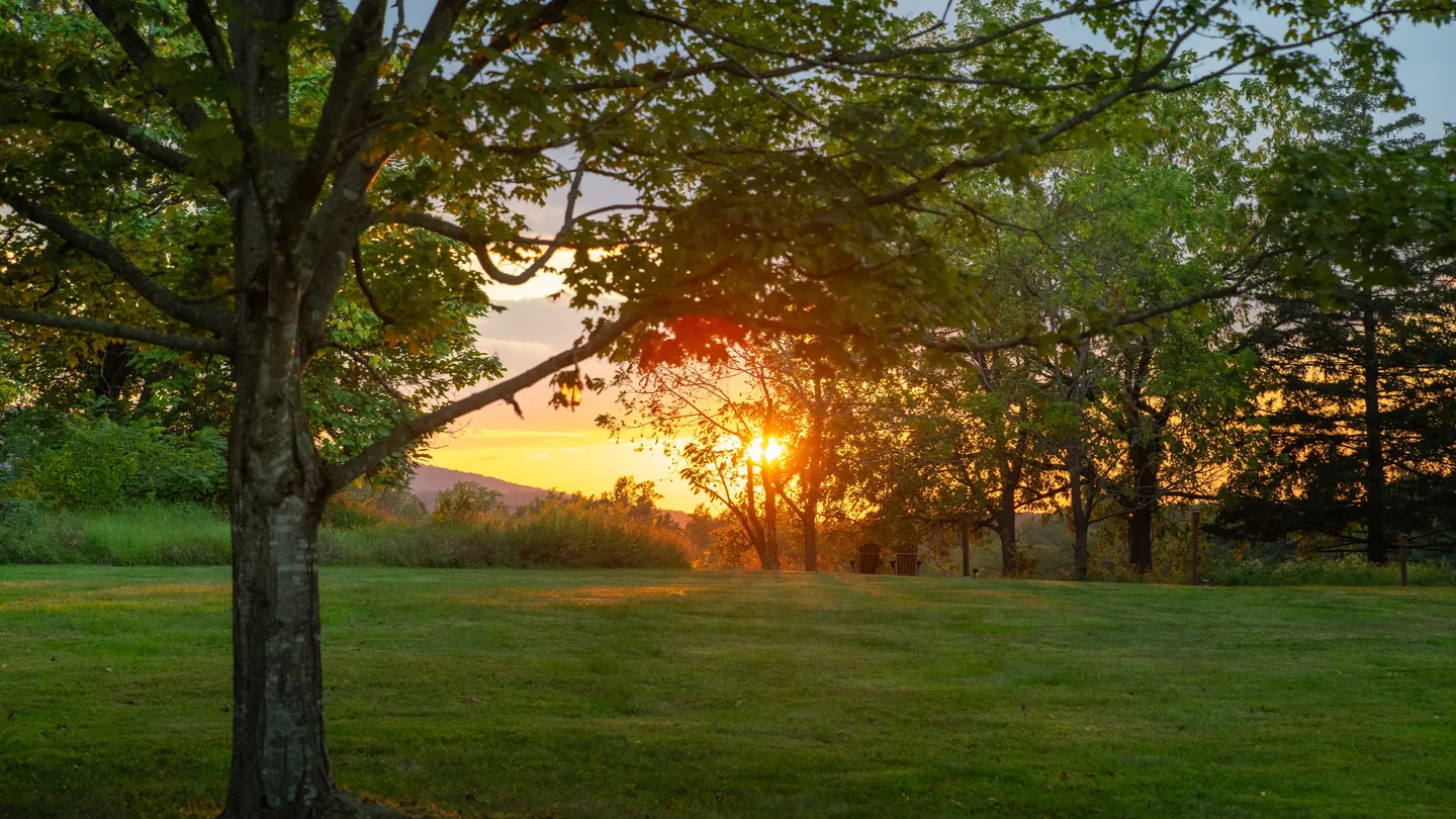 Hudson River Valley Weekend Getaway Guide Near Cornwall NY - Cromwell Manor Inn How to plan a hudson river valley weekend getaway